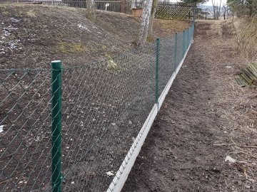 Realizace – čtyřhranné pletivo a podhrabové desky | Šťáhlavy