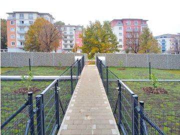 Realizace – svařované pletivo a podhrabové desky | České Budějovice