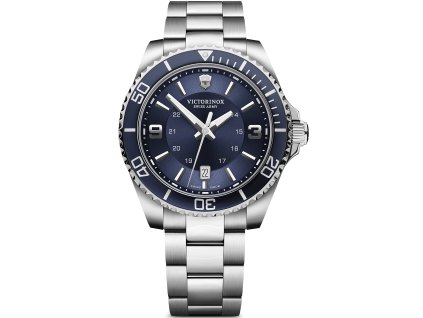 Victorinox 242007 Maverick Large  Watch