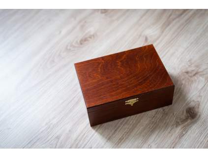 Drevený box na šachové figúrky U